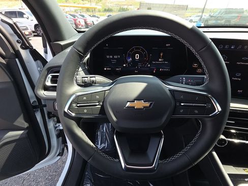 New 2026 Chevrolet Traverse LT AWD/4WD image 17