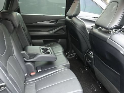 Used 2023 INFINITI QX60 Luxe w/ Cargo Package AWD/4WD image 40