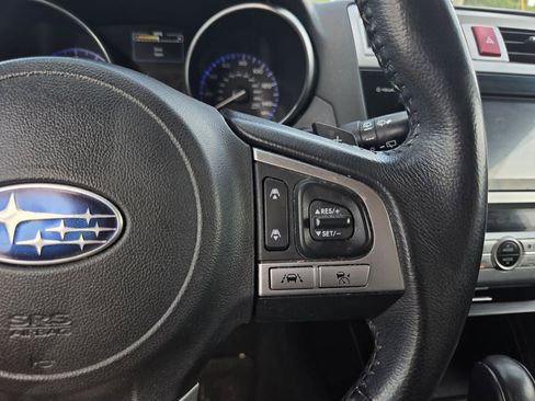 Used 2017 Subaru Outback 2.5i Limited AWD/4WD image 23