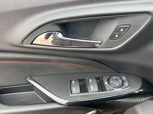 New 2026 Chevrolet Trax RS w/ Driver Confidence Package image 8