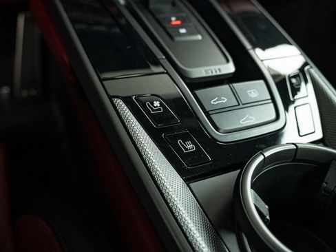 Certified 2025 Porsche 911 Carrera S RWD image 19