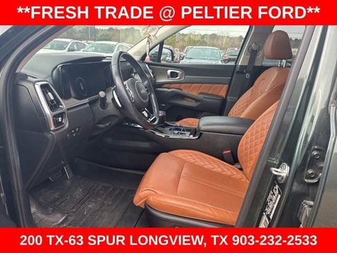 Used 2022 Kia Sorento SX Prestige w/ Rust Color Package image 8