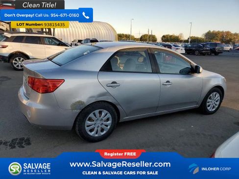 Used 2010 Kia Forte EX image 4