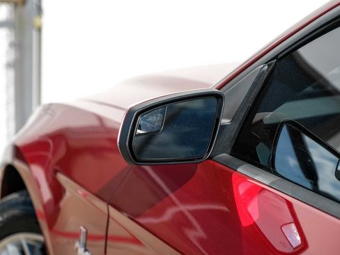 Used 2013 Ford Mustang Premium image 33