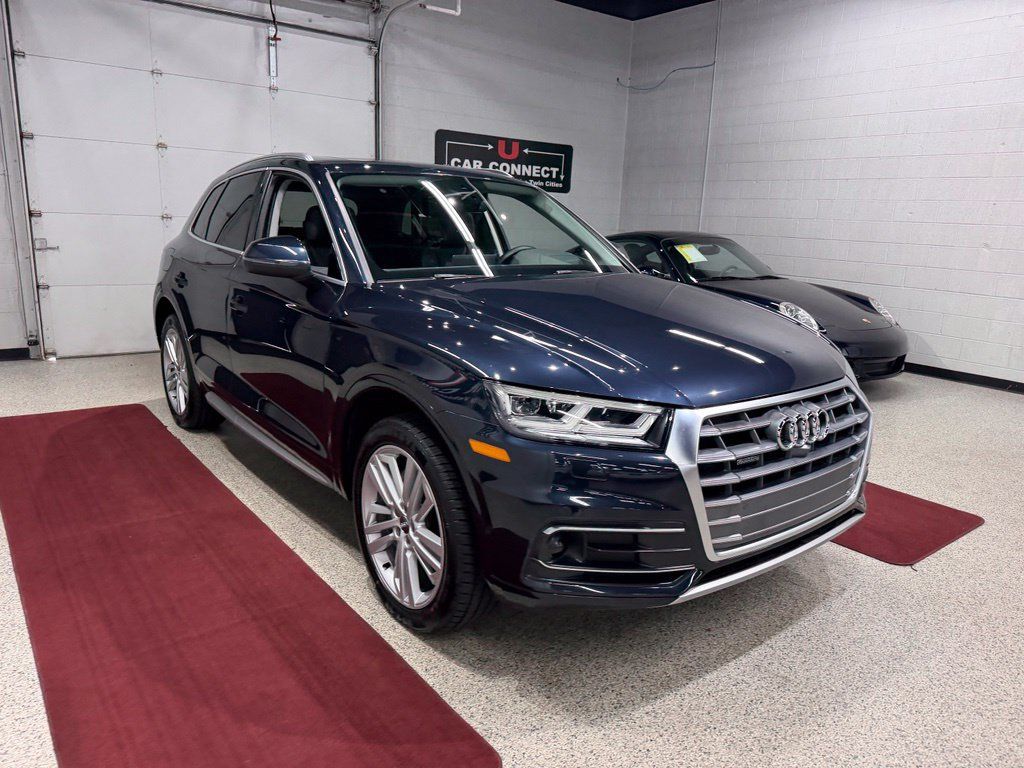 Used 2019 Audi Q5 Prestige w/ Prestige Package AWD/4WD image 6