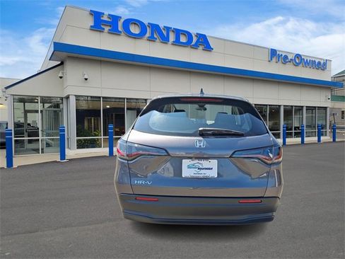 Used 2025 Honda HR-V LX image 5