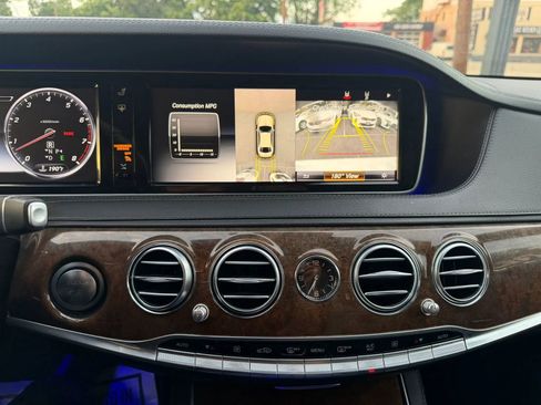 Used 2015 Mercedes-Benz S 550 4MATIC Sedan image 39