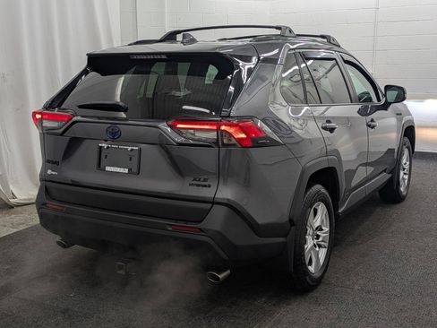 Used 2021 Toyota RAV4 XLE w/ XLE Grade Weather Package image 2