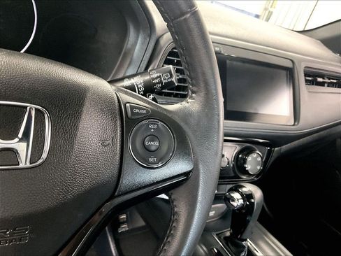 Used 2019 Honda HR-V Sport image 23