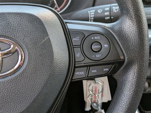 Used 2024 Toyota RAV4 LE image 21