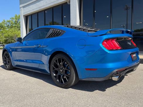 Used 2019 Ford Mustang Coupe w/ Ecoboost Performance Package RWD image 7