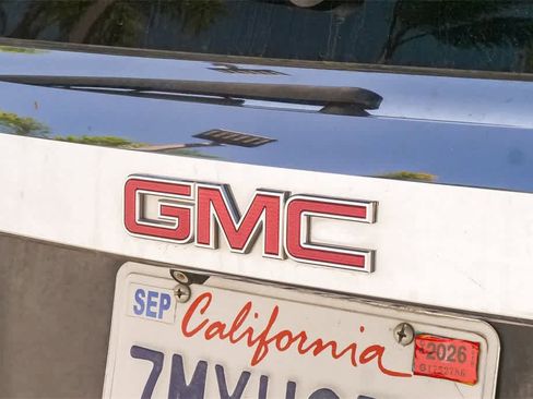 Used 2016 GMC Terrain SLE image 11