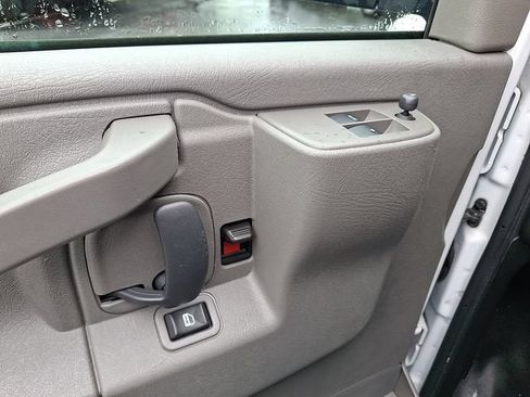 Certified 2024 Chevrolet Express 2500 w/ Driver Convenience Package RWD image 11