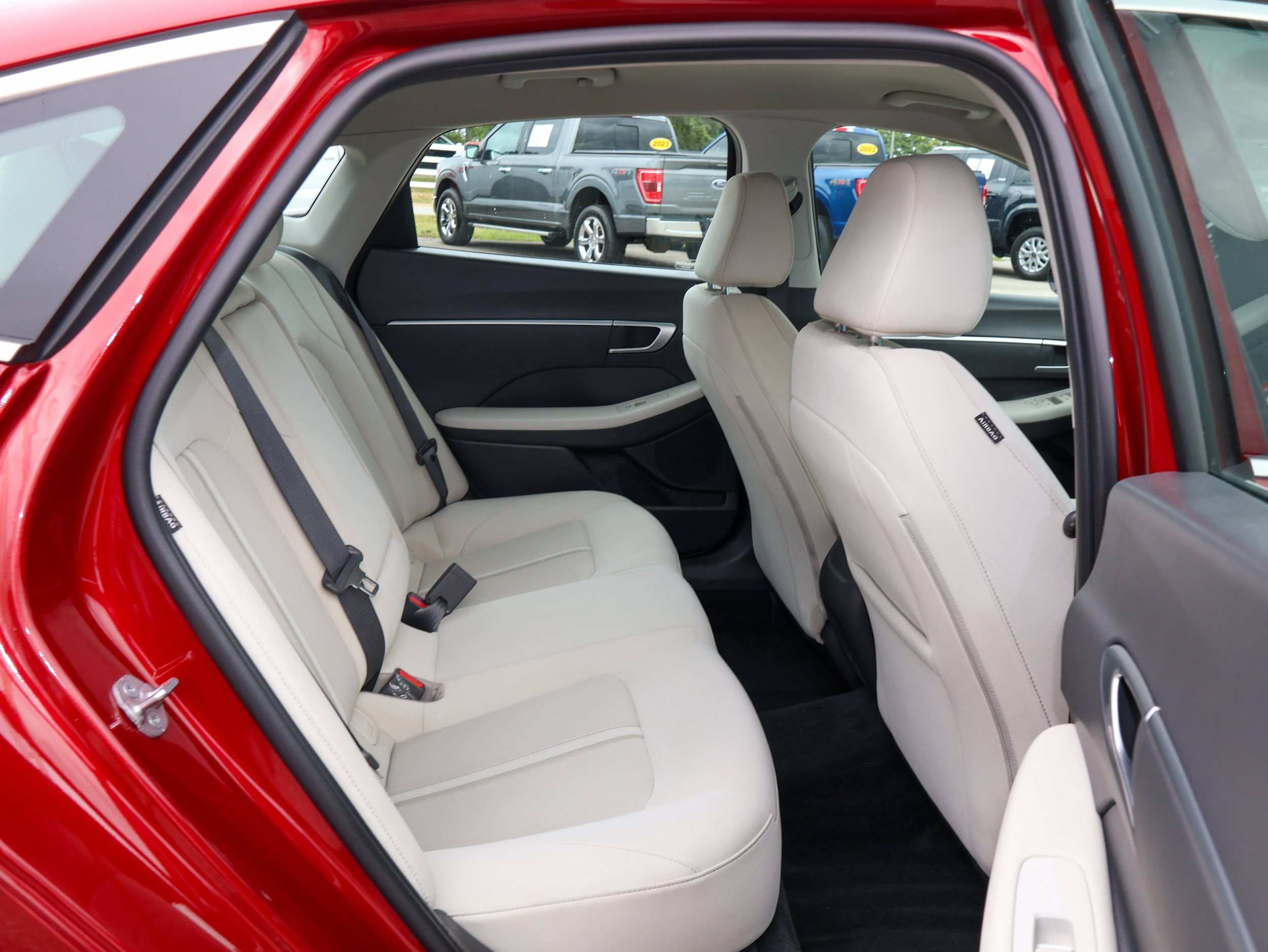 Used 2025 Hyundai Sonata SEL FWD image 26