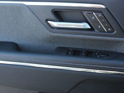 New 2026 GMC Sierra EV Elevation w/ Premium Package image 18