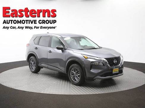 Used 2023 Nissan Rogue S AWD/4WD image 49