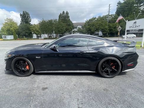 Used 2015 Ford Mustang GT Premium w/ Equipment Group 401A RWD image 5