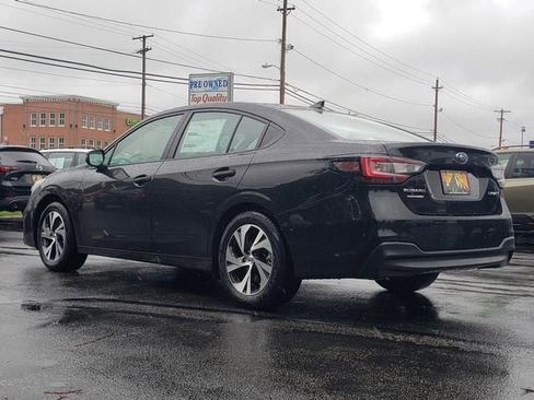 Used 2025 Subaru Legacy Premium image 5
