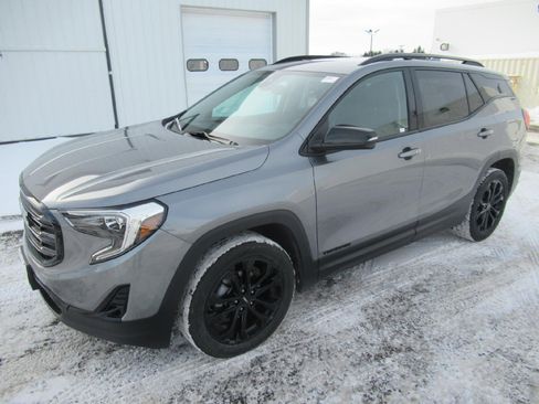 Used 2020 GMC Terrain SLT w/ Preferred Package image 1
