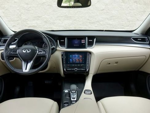 Used 2021 INFINITI QX50 Luxe FWD image 7