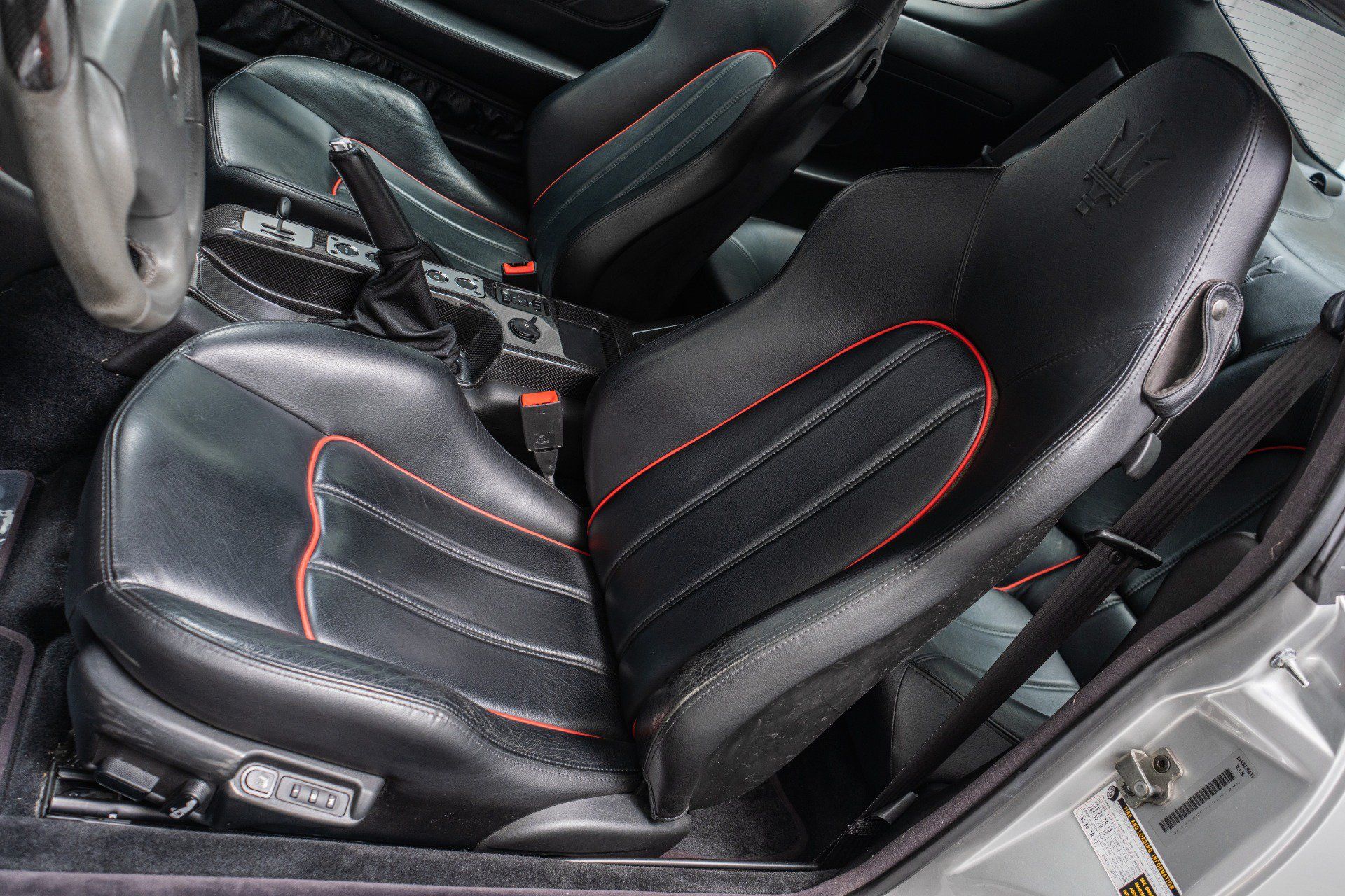 Used 2006 Maserati GranSport Coupe RWD image 26