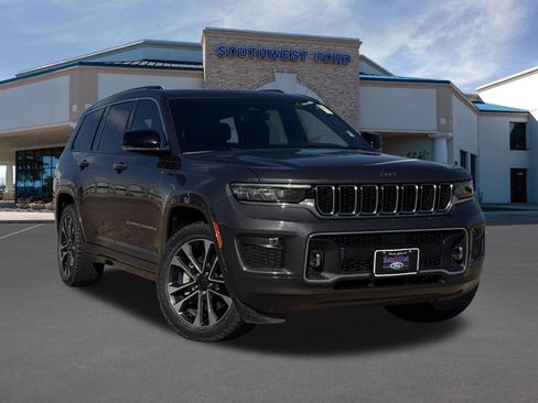 Used 2021 Jeep Grand Cherokee L Overland w/ Luxury Tech Group IV AWD/4WD image 1