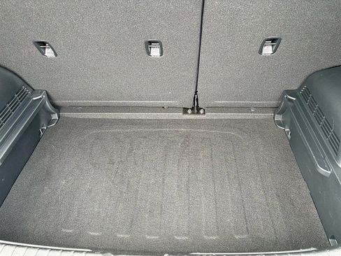 Used 2024 Kia Soul LX w/ Option Group 015 FWD image 9
