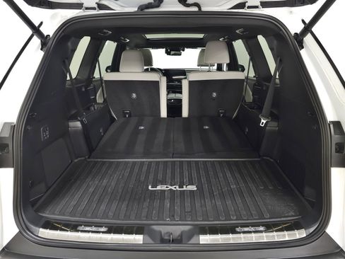 Used 2024 Lexus TX 350 AWD w/ Technology Package image 8