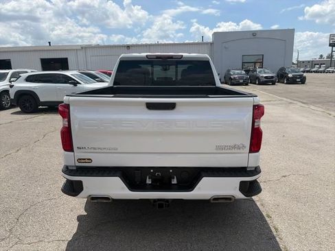 Used 2024 Chevrolet Silverado 1500 High Country w/ Technology Package AWD/4WD image 5