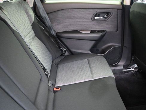 Used 2023 Nissan Rogue SV AWD/4WD image 21