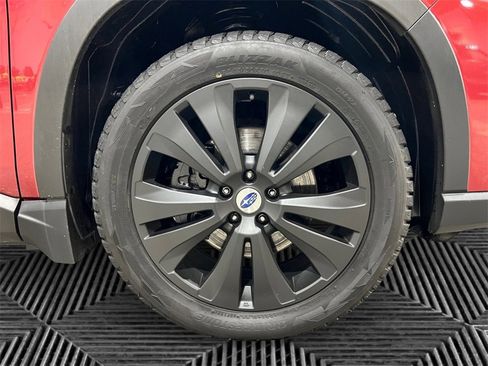 Used 2019 Subaru Ascent Limited image 12