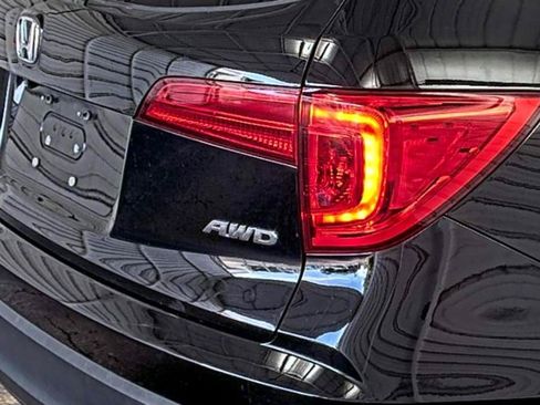 Used 2017 Honda Pilot EX-L image 7