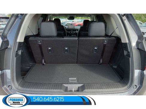 New 2025 Honda Pilot Touring image 47