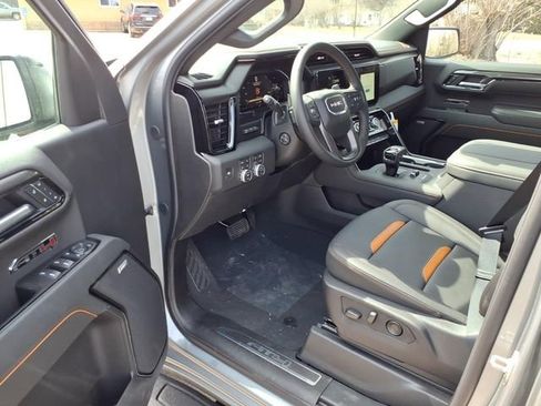 New 2026 GMC Sierra 1500 AT4 w/ AT4 Premium Package AWD/4WD image 10