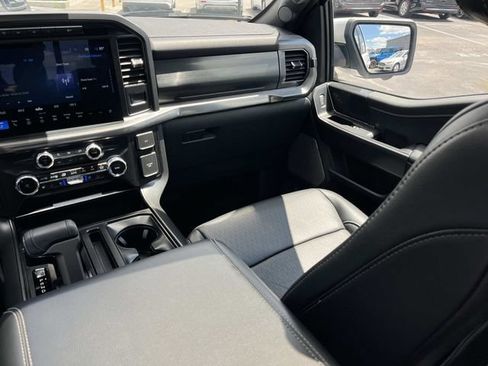 Used 2024 Ford F150 Lariat AWD/4WD image 18