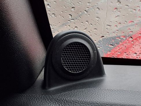 Used 2013 Jeep Wrangler Sport w/ Connectivity Group image 13