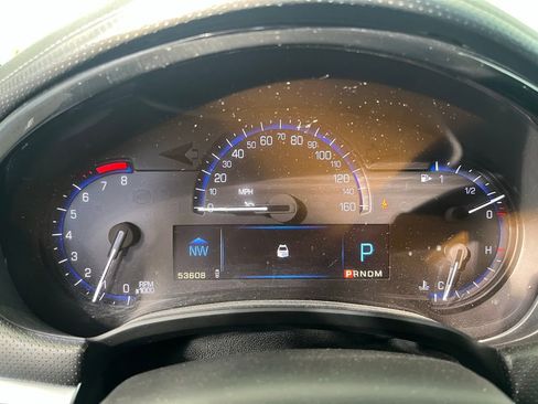 Used 2015 Cadillac XTS Luxury image 21