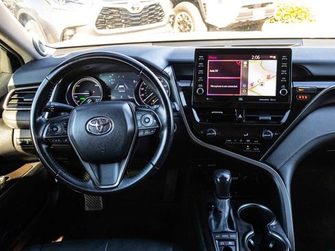 Certified 2022 Toyota Camry XSE w/ Navigation Upgrade Package image 20