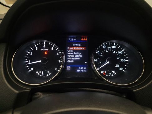 Used 2021 Nissan Rogue Sport SV FWD image 23