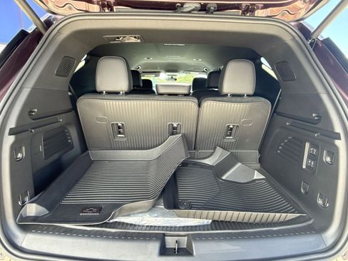 Used 2026 Chevrolet Traverse High Country w/ LPO, Floor Liner Package AWD/4WD image 26