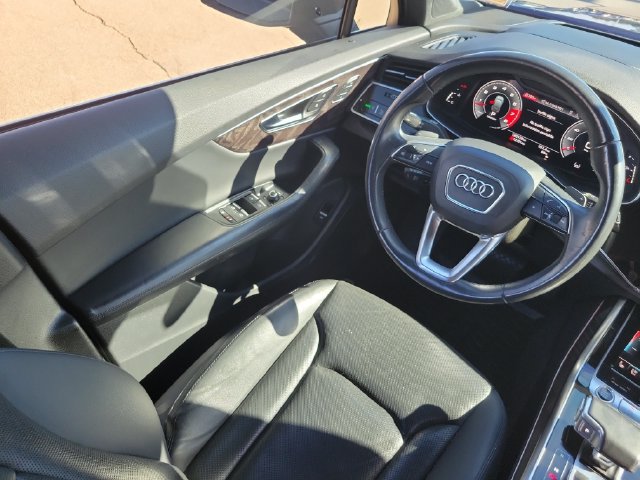 Used 2021 Audi Q7 3.0T Prestige AWD/4WD image 16