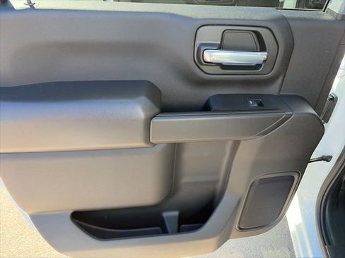 New 2026 GMC Sierra 3500 Pro w/ Convenience Package image 22