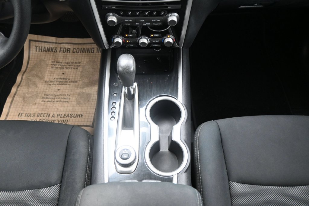 Used 2017 Nissan Pathfinder S AWD/4WD image 18