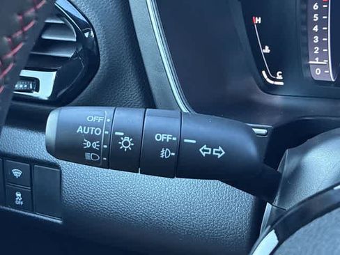 Certified 2025 Honda Pilot Black Edition image 29
