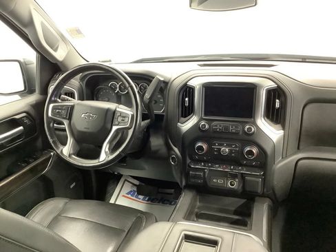 Used 2020 Chevrolet Silverado 1500 RST AWD/4WD image 39