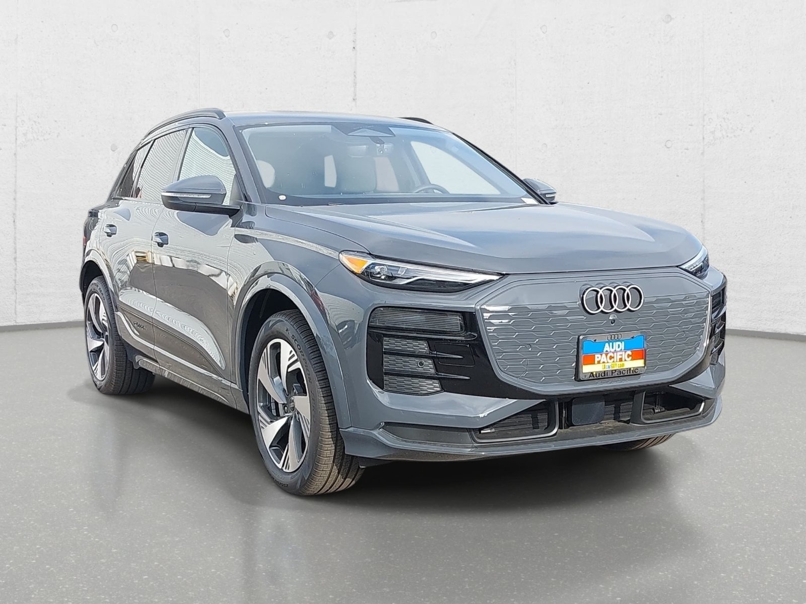 New 2027 Audi Q6 e-tron Premium AWD/4WD image 3