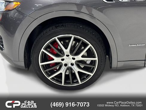 Used 2018 Maserati Levante S GranLusso AWD/4WD image 42
