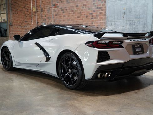 Used 2021 Chevrolet Corvette Stingray Preferred Cpe w/ 2LT image 16