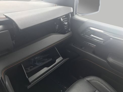 Certified 2024 GMC Sierra 1500 AT4 w/ AT4 Premium Package image 34