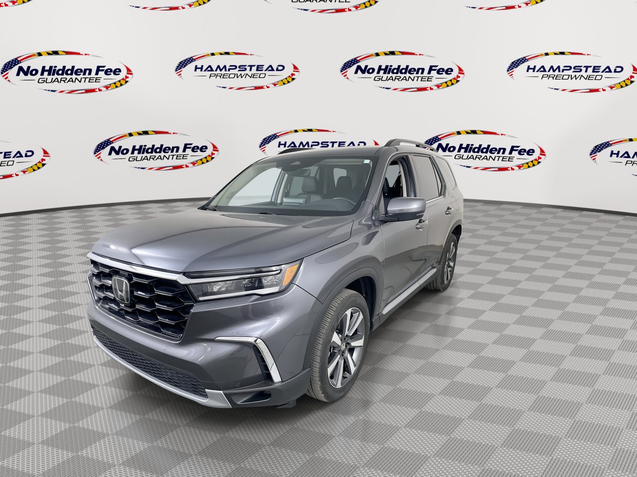 Used 2025 Honda Pilot Touring image 5